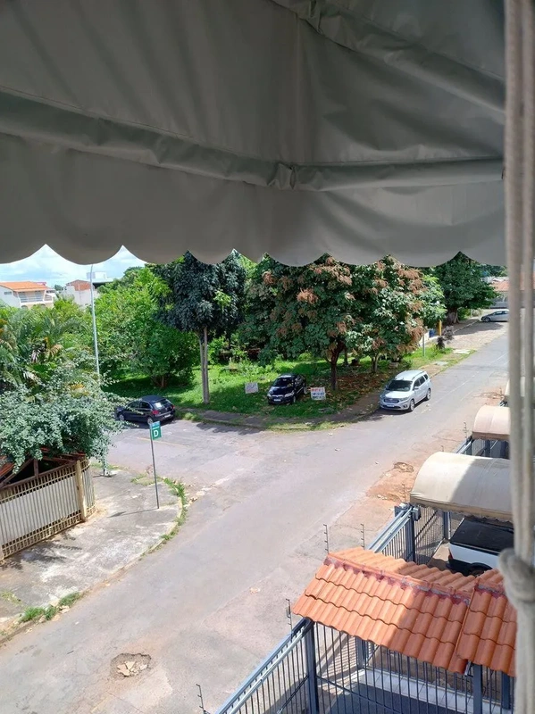 Ótimo apartamento com 2 quartos Com armários. sala com varanda, cozinha com armá...