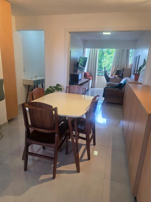 LUCIO COSTA APTO VAZADO 2 QUARTOS 59 M² SUÍTE 2 BANHEIROS 2 VAGASApartamento vaz...