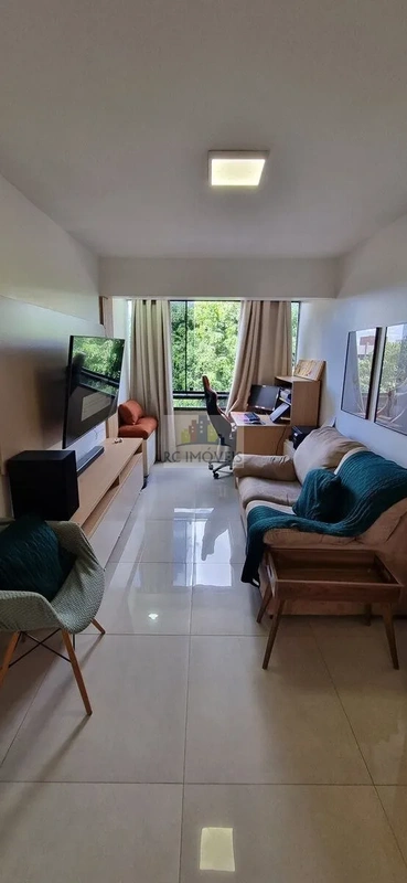 APARTAMENTO REFORMADO • 2 VAGAS • ARMÁRIOS PLANEJADOS • PORCELANATO • QE 03 – LÚ...