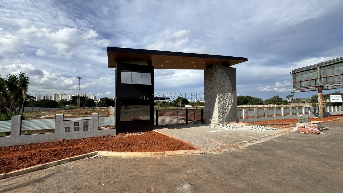 Terreno Premium no PARK WAY de 2.500 m² bem posicionado em condomínio com excele...