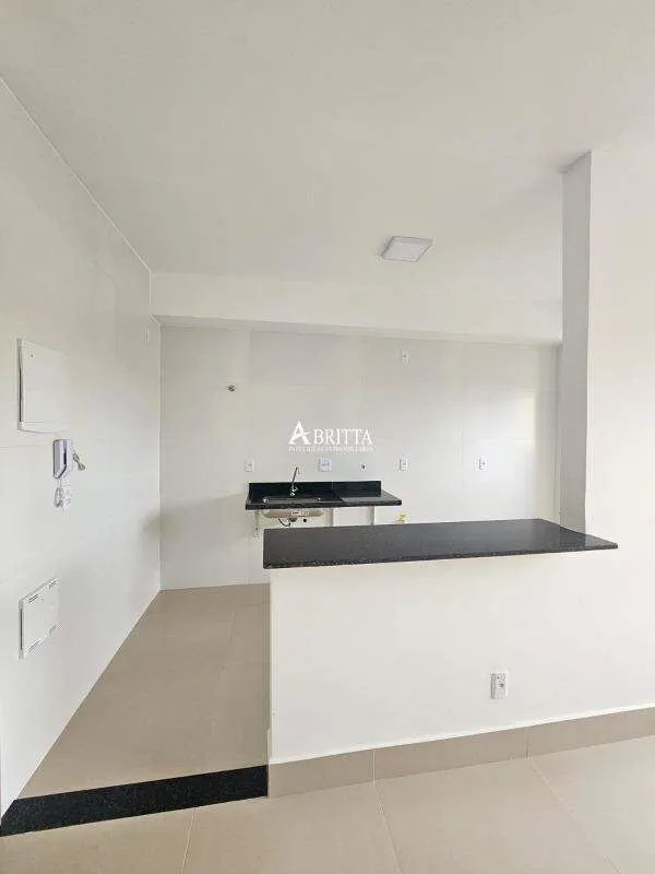 QI 416 | Residencial Jade | 60m² | 2 Quartos (1 Suíte) | Vista Livre | 1 Vaga Ac...
