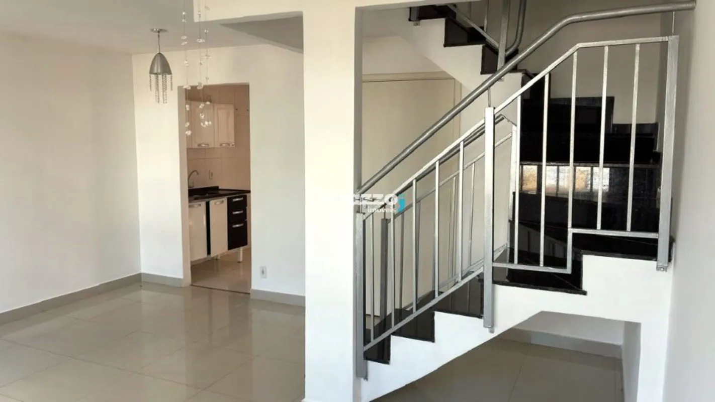 Ótima Casa de 3 Quartos sendo 1 Suíte na QC 13 dos Jardins Mangueiral por R$3.70...