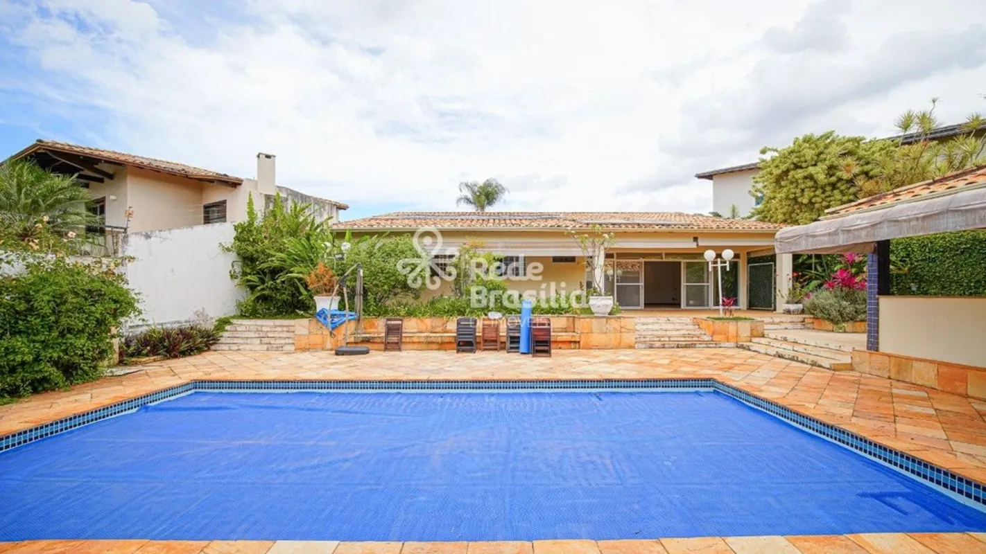 SHIN QI 13, Lago Norte, Brasília, DFDESOCUPADA!Casa térrea localizada na SHIN QI...
