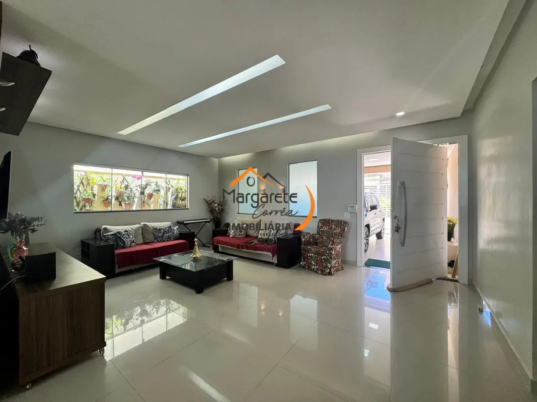 Imobiliária Margarete Corrêa vende casa térrea no Condomínio Jardim Europa II.* ...