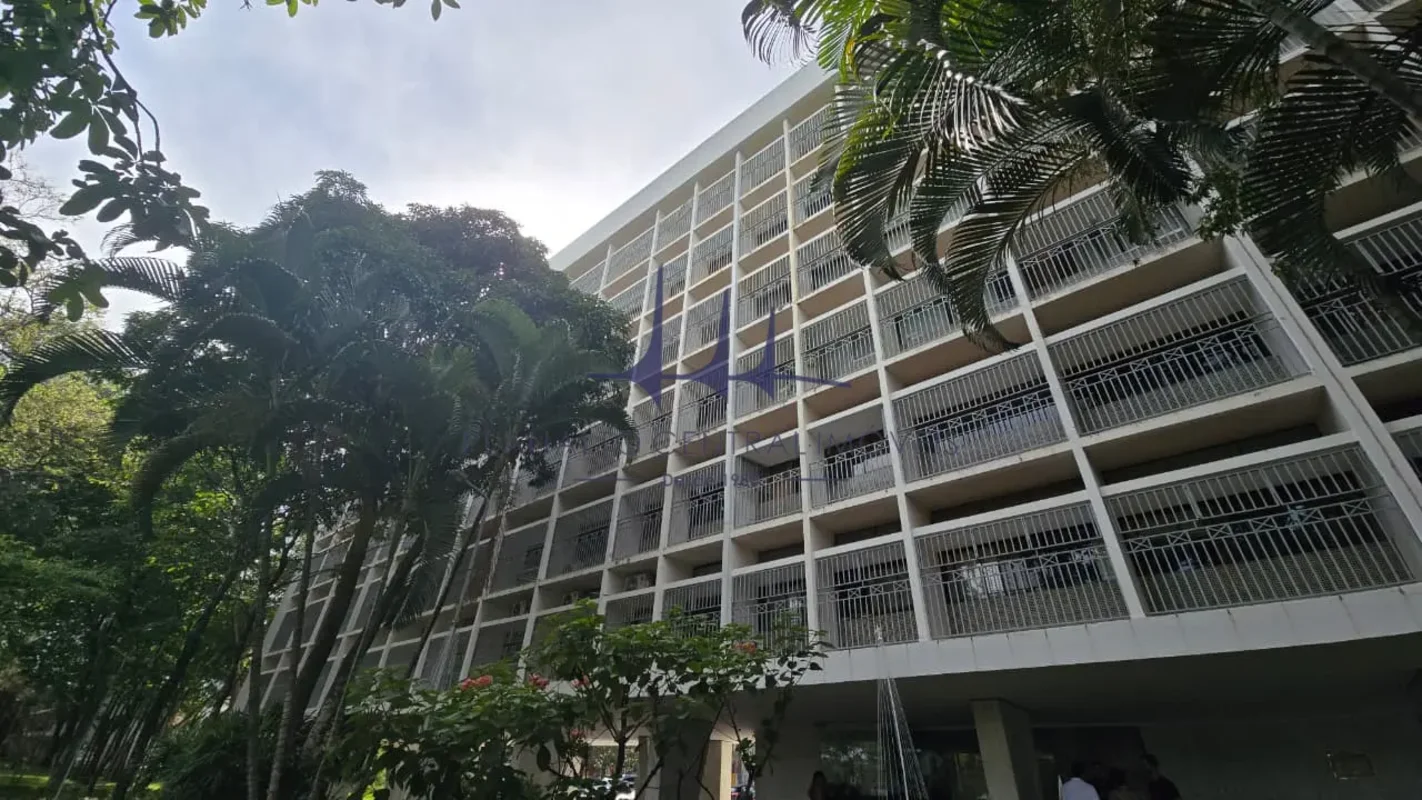Planalto Central Imóveis aluga excelente apartamento reformado e decorado, bem l...