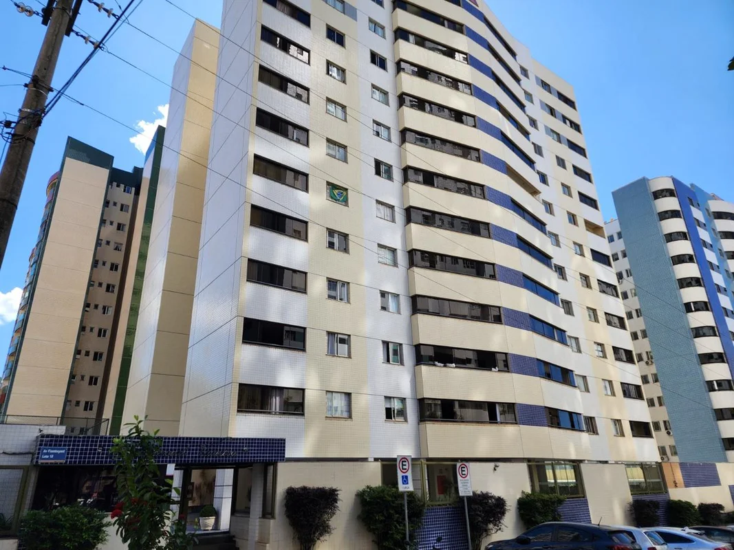 Descubra um apartamento confortável e bem localizado na Avenida das Castanheiras...