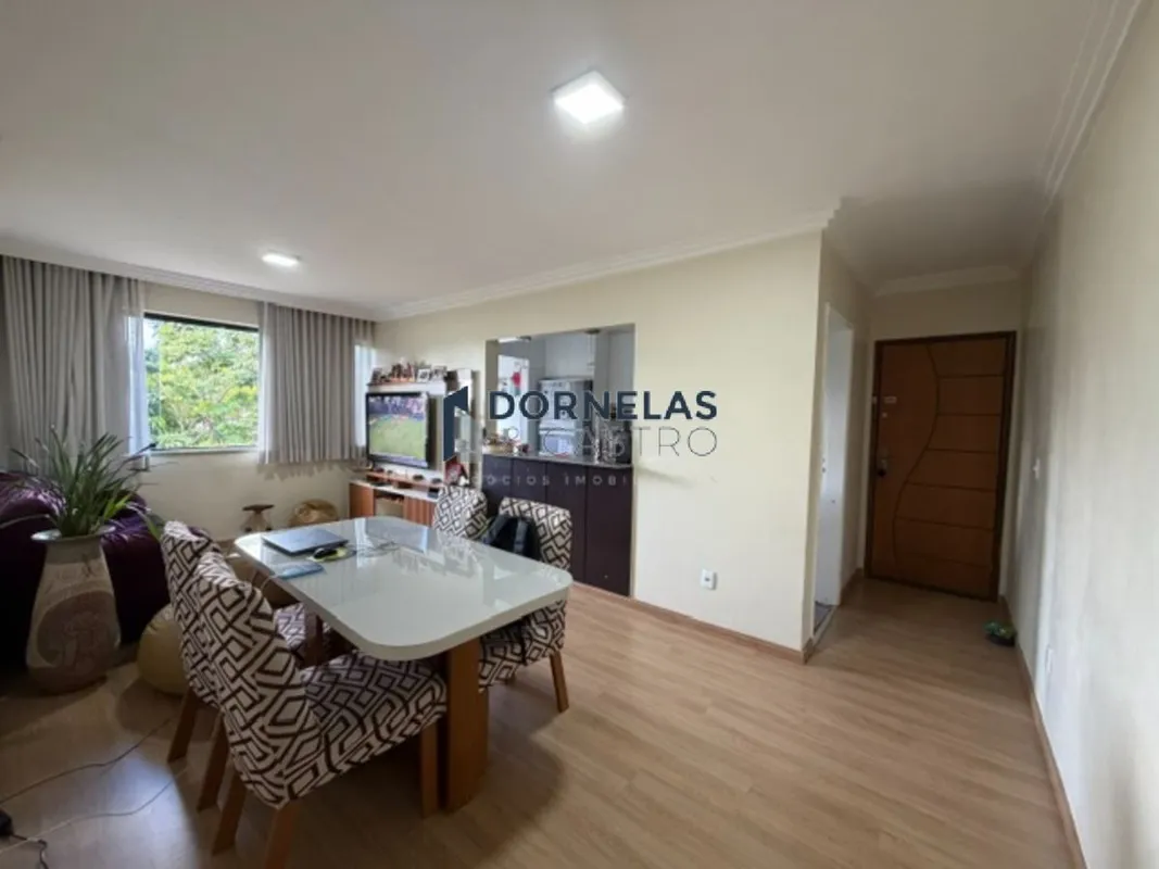 Olá, seja bem-vindo a Dornelas & Castro Negócios Imobiliários, CJ 25.447. Me cha...
