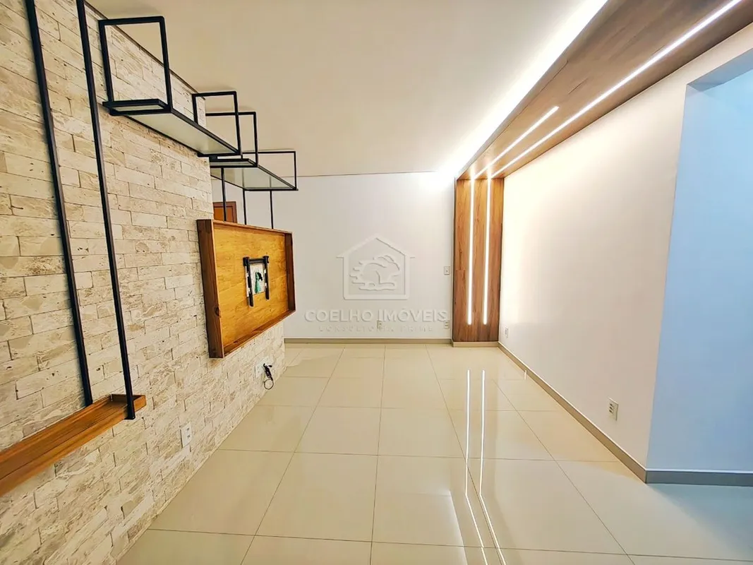 Sinta-se em casa no ART LIFE DESIGN! Este excelente apartamento de 2 quartos, se...