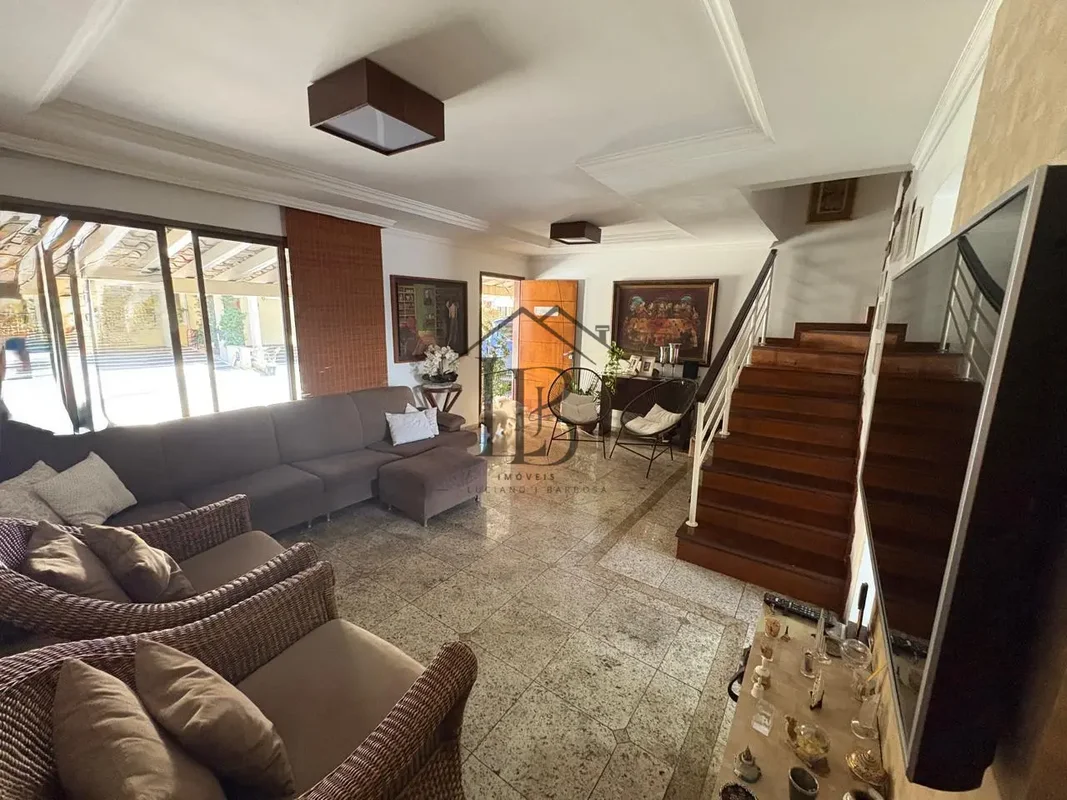 Sobrado á venda Condomínio Vilas do Atlântico03 quartos com armáriosLavaboCozinh...