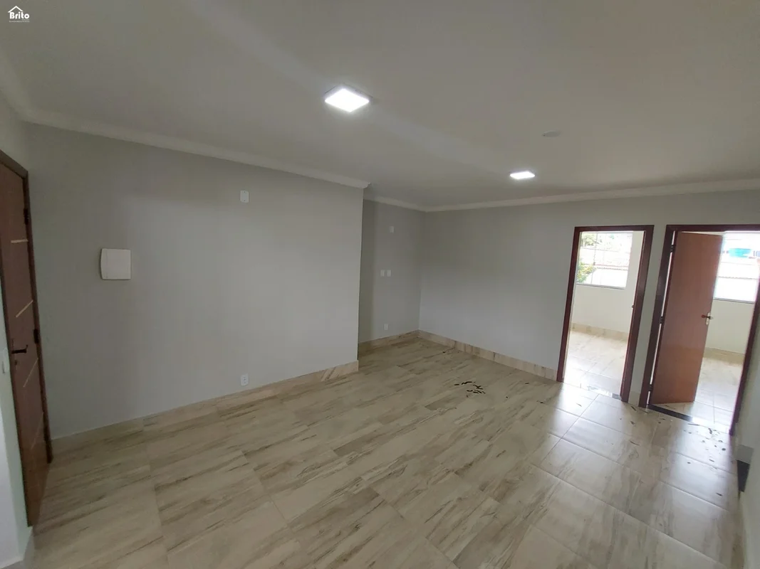 R$ 3.500,00 COM DESCONTO DE PONTUALIDADE R$ 3.300,00EXCELENTE APARTAMENTO DE 3 Q...