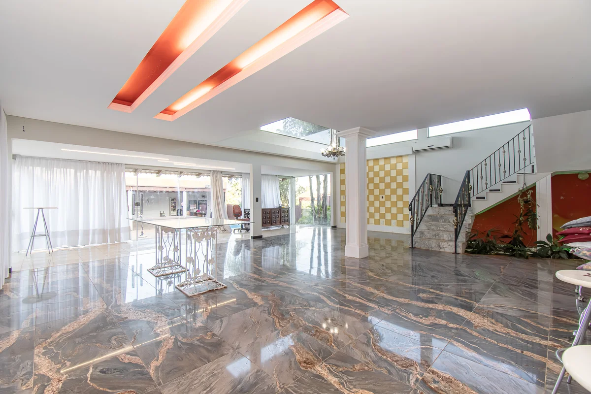 SMPW QUADRA 20Oportunidade de 02 Casas com entradas independentes no mesmo lote ...