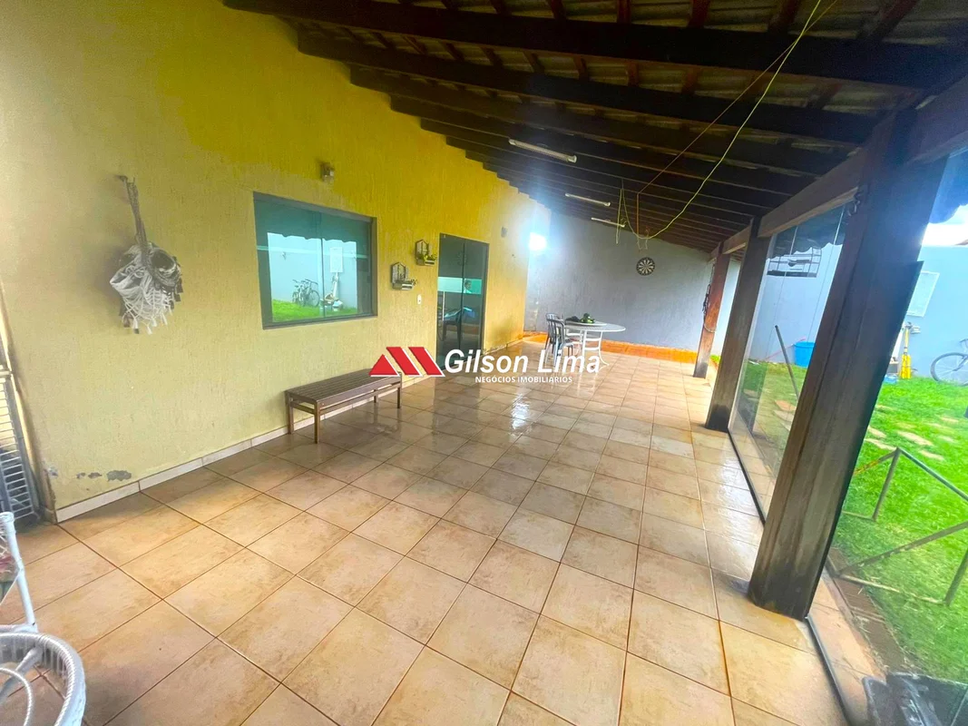 ** Lote 400 m2 - 2 Quartos - Quintal - Ótimo condomínio com lazer **GILSON LIMA ...
