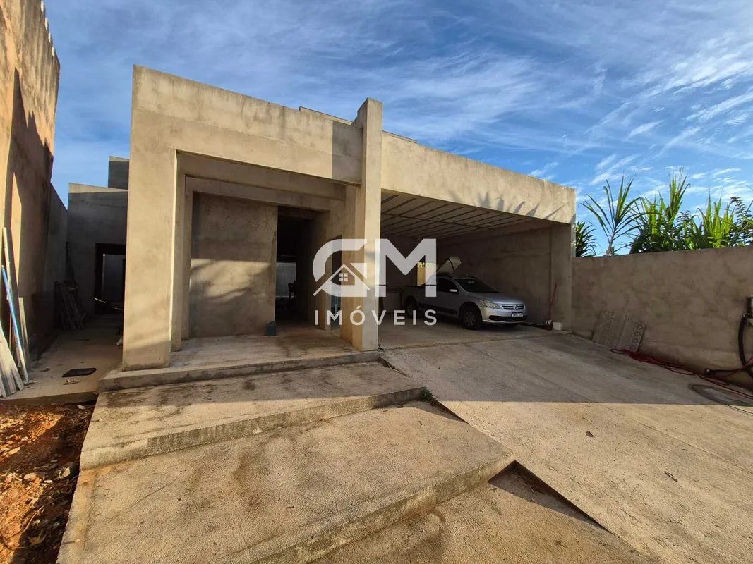 GM IMÓVEIS VENDE, EXCELENTE CASA NO CONDOMINIO HARMONIA Casa em construção, falt...
