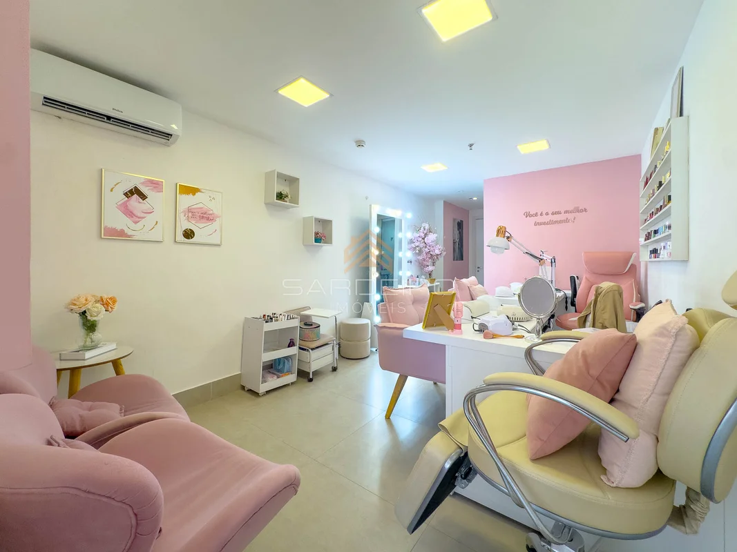 SALA COMERCIAL 29M² – EDIFÍCIO LE QUARTIER – ÁGUAS CLARASA Sardeiro Imóveis apre...
