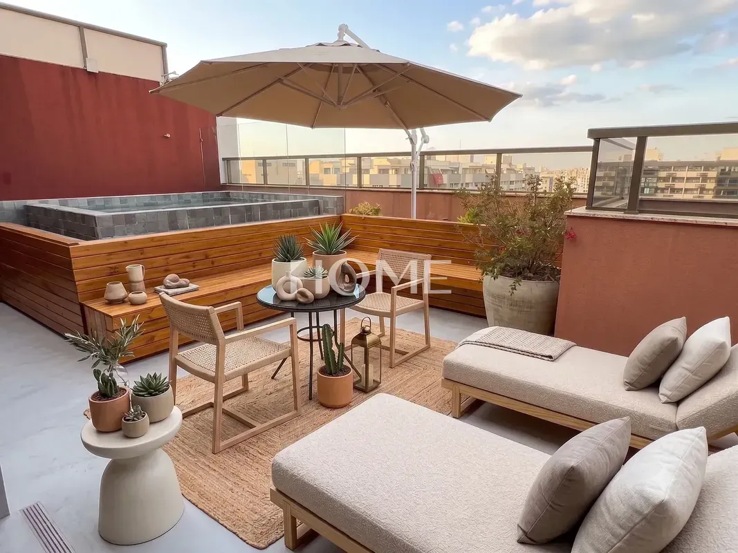 COBERTURA DUPLEX EM LOCALIZAÇÃO PRIVILEGIADA, COMPOSTA POR:ÁREA SOCIAL:SALA AMPL...