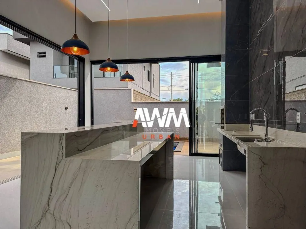 Casa Térrea 3 suítes plenas | 172 m² construídos | 343 m² de terreno | Piscina a...