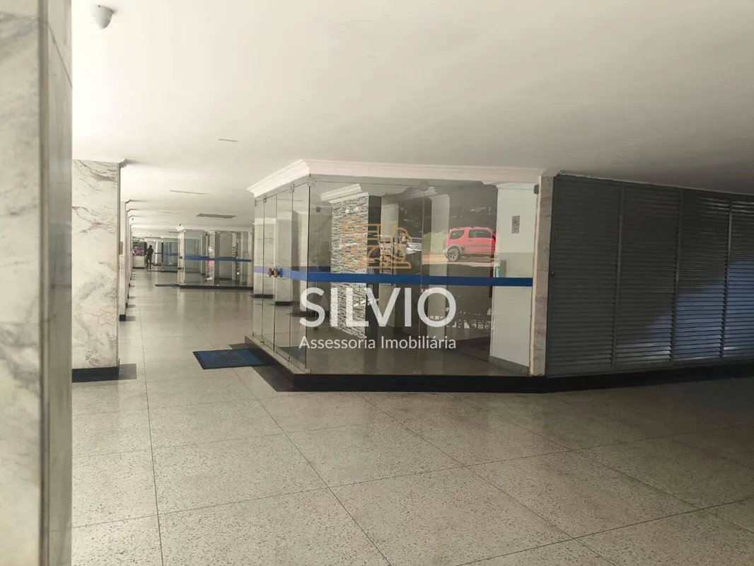 Excelente apartamento reformado, amplo e sofisticado! Apartamento originalmente ...