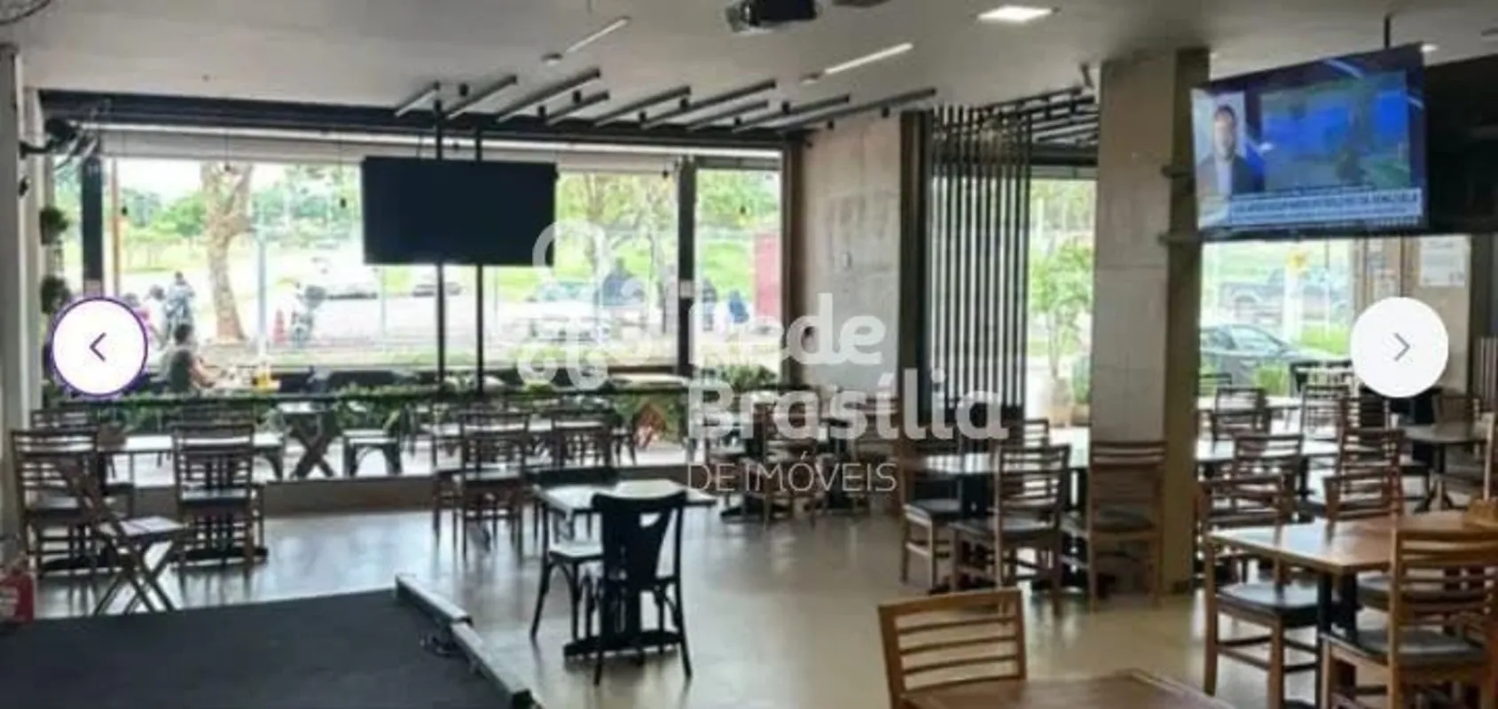 2 lojas amplas com aproximadamente 500m² cada1 loja com 90m² e banheiro privativ...