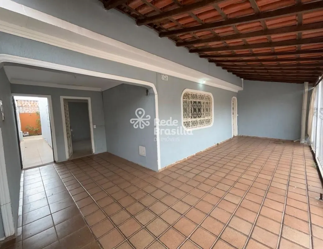 Quadra 01 - Casa Nascente com 3 quartos - suíte - escritório - Aceita financiame...