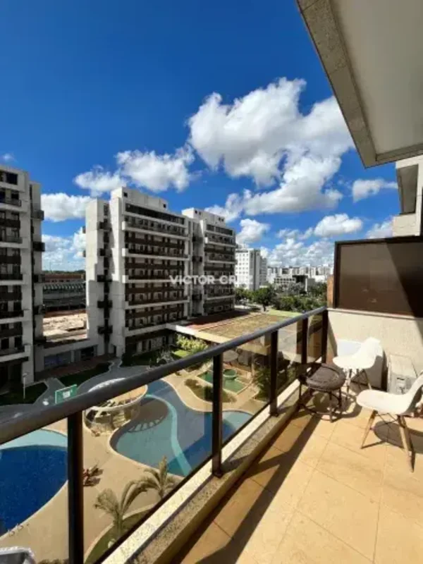 Victor Cruz Negócios Imobiliários LTDA vende:Venice Park Sul.Apartamento Mobilia...