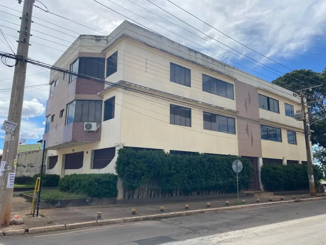 IMOBILIARIA ESTRELA - ALUGA - RARIDADE EM TAGUATINGA, EXCELENTE APTO REFORMA MOD...