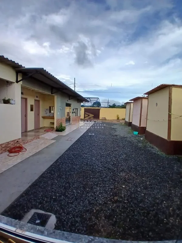 Ótima fonte de renda em Alto Paraíso!!!!Terreno com 450,00m², com 5 kits, cozinh...