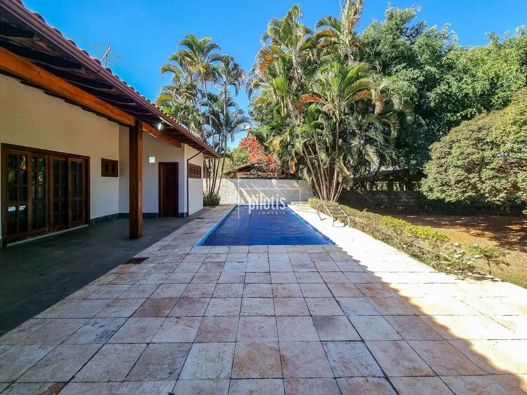 SHIS QI 15 - Casa térrea em localização privilegiada !!- Próximo ao comercio com...
