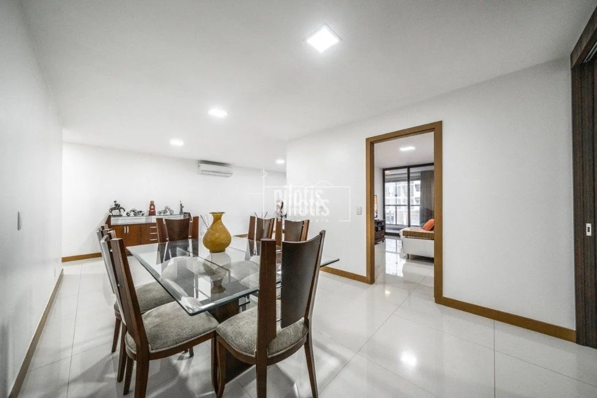Pilotis Imóveis vende Apartamento de alto padrão no Noroeste;O imóvel dispõe de:...
