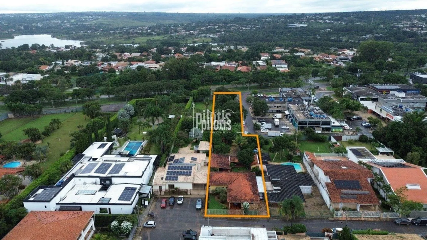 SHIS QI 15 - Em uma das quadras mais valorizadas e desejadas do Lago Sul, aprese...