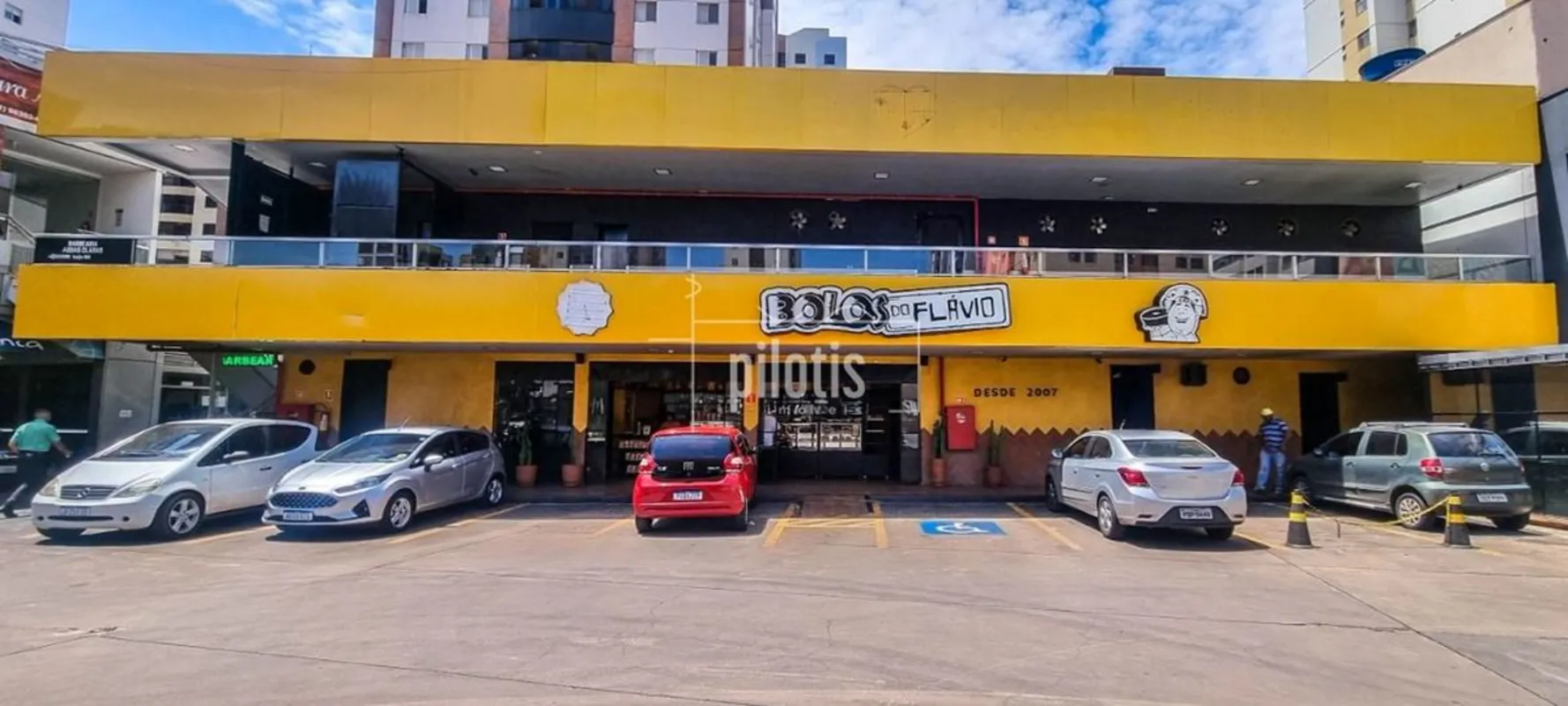  Quando se pretende abrir um negócio o primeiro pensamento é a localização e vis...
