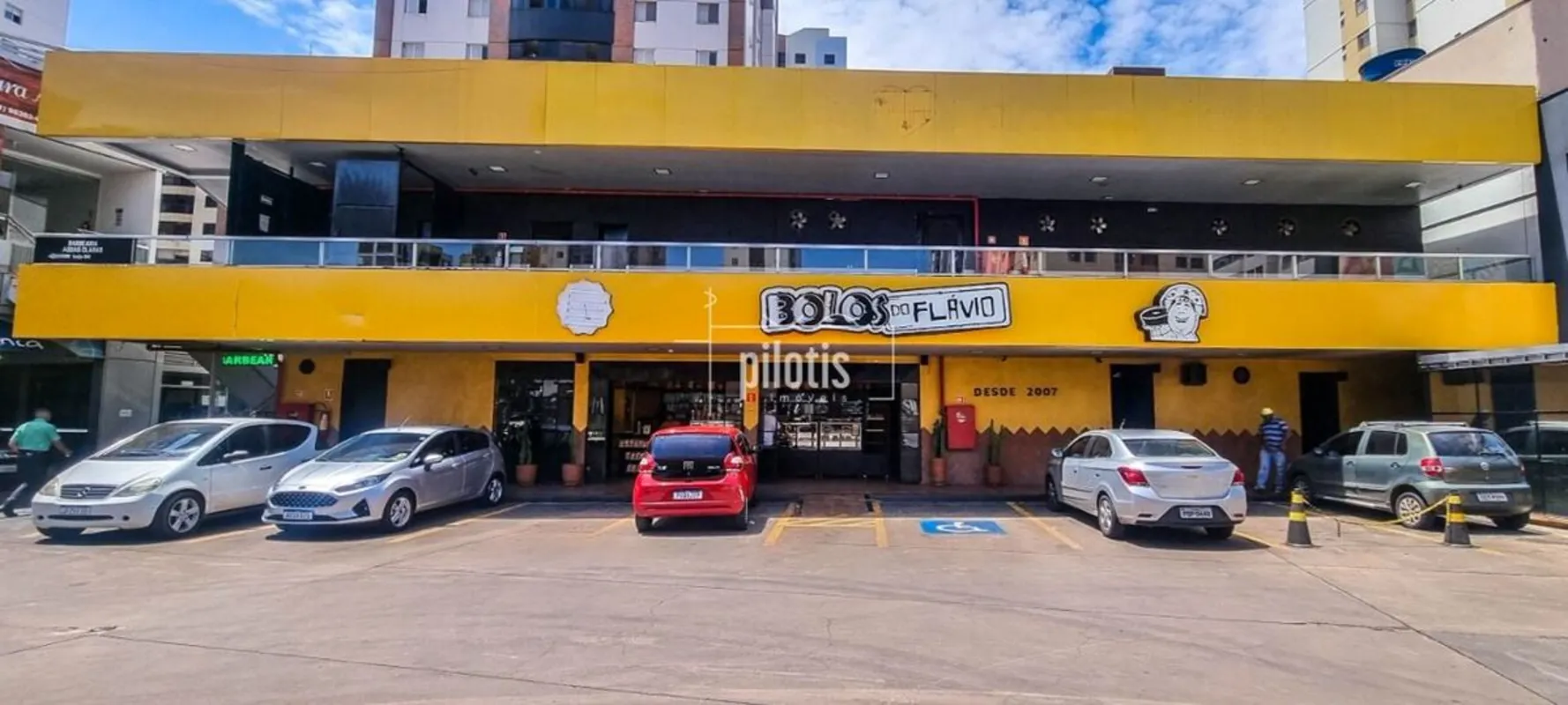  Quando se pretende abrir um negócio o primeiro pensamento é a localização e vis...