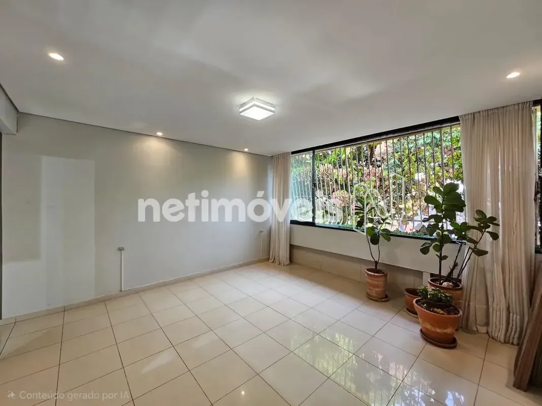 ALUGUEL - APARTAMENTO 3 QUARTOS - ASA SUL - SQS 411Está localizada em uma das re...