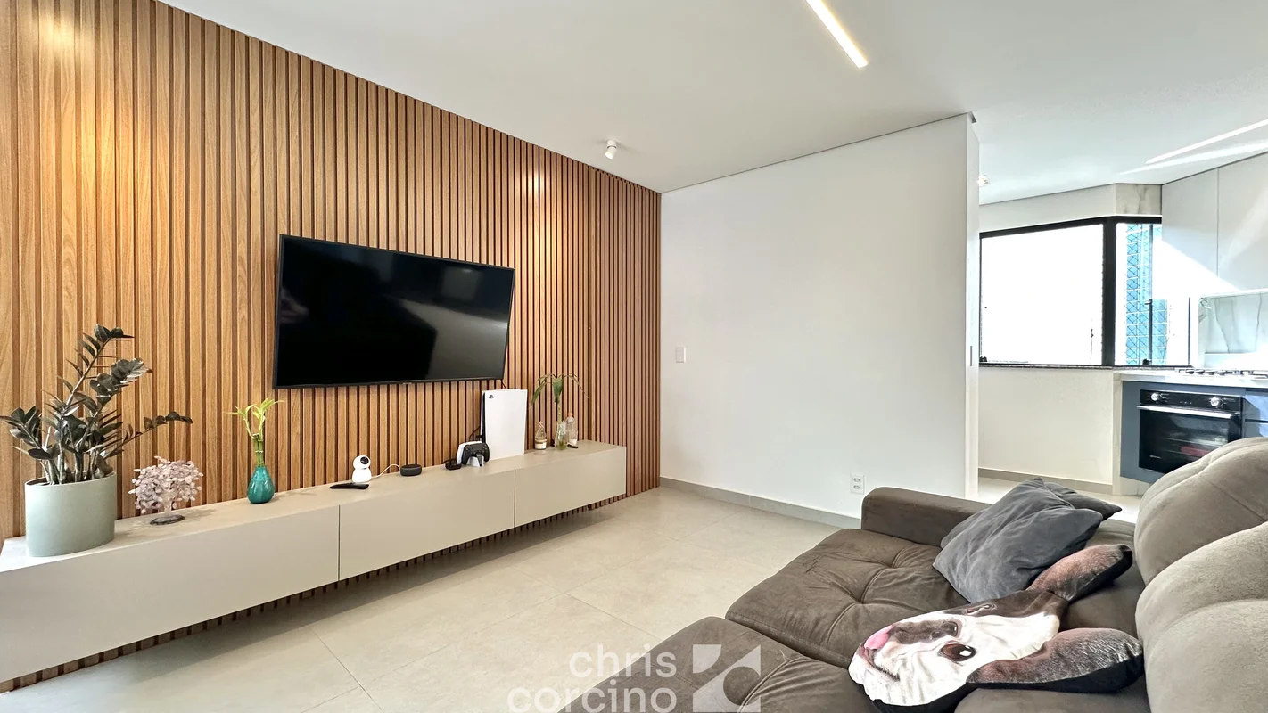 2 Quartos | Reformado | Residencial Cedro – Águas ClarasCom 82m², este imóvel fo...