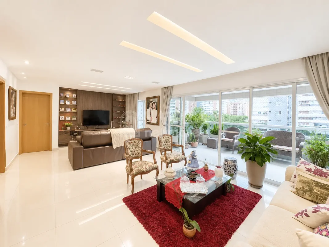 Apartamento 4 quartos com varanda com churrasqueira a carvão, vazado, em Águas C...