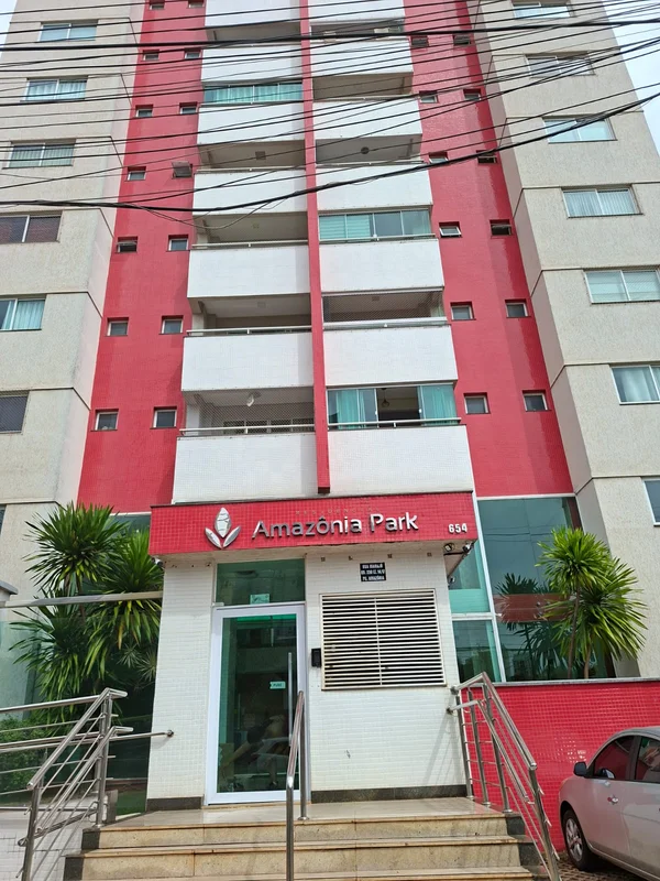 Descubra seu novo lar na Rua Marajo, no bairro Parque Amazônia, Goiânia-GO. Este...