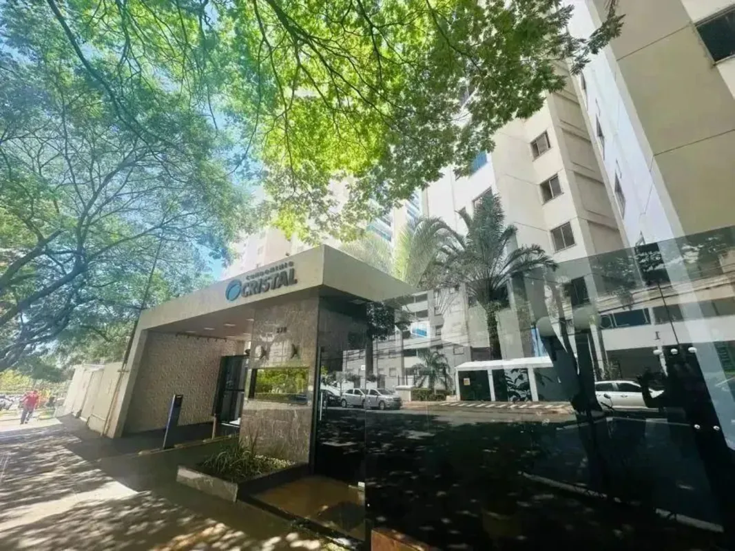 Sobre o Imóvel:Este apartamento de médio padrão oferece 56m² de área útil, com 2...