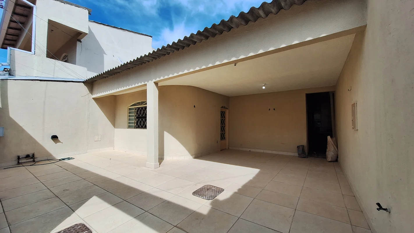QR 320 Casa, 100 m² - à venda por apenas R$ 380.000 ou aluguel por apenas R$ 2.3...
