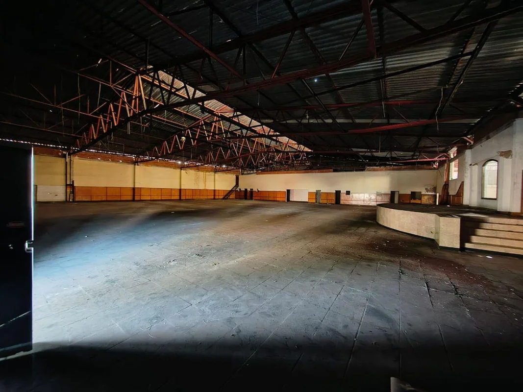 GALPÃO / PONTO COMERCIAL PARA ALUGAR EM MADUREIRA RJ | 1.860m² | IDEAL PARA IGRE...