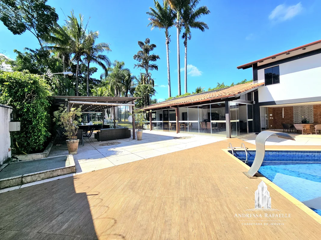 Casa de Alto Padrão na SHIS QI 09 Lago Sul - Projetada por Giovanini Lettieri - ...