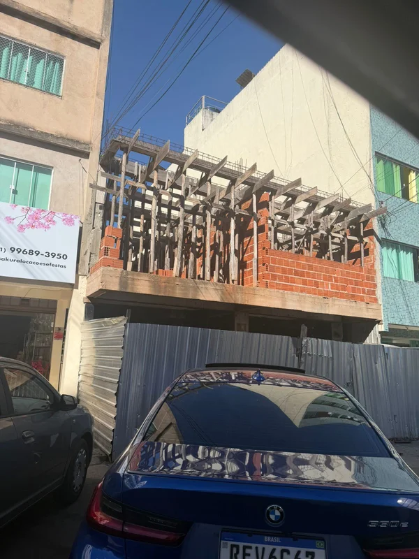 VENDO PRÉDIO COMERCIAL ACEITA FINANCIAMENT200m ÁREA TOTAL1º PAVIMENTOSALA PRONTA...