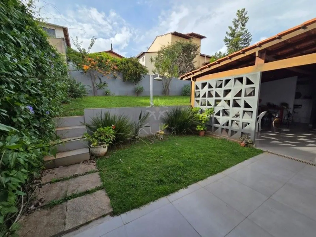 CASA TÉRREA | 3 QUARTOS | CONDOMÍNIO FECHADO | JARDIM BOTÂNICO VSegurança, confo...