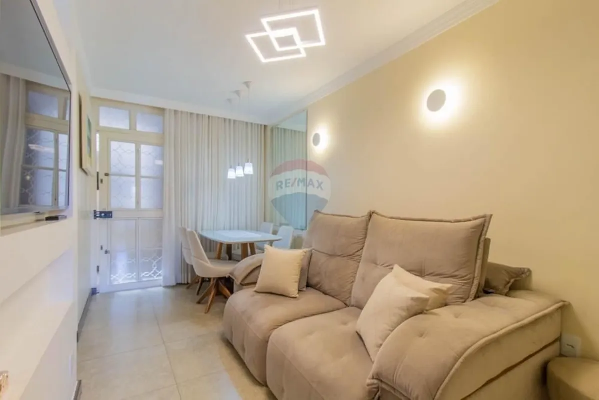 Detalhes do Imóvel:Área: 63 m²;01 Cozinha integrada com área de serviços;01 Sala...