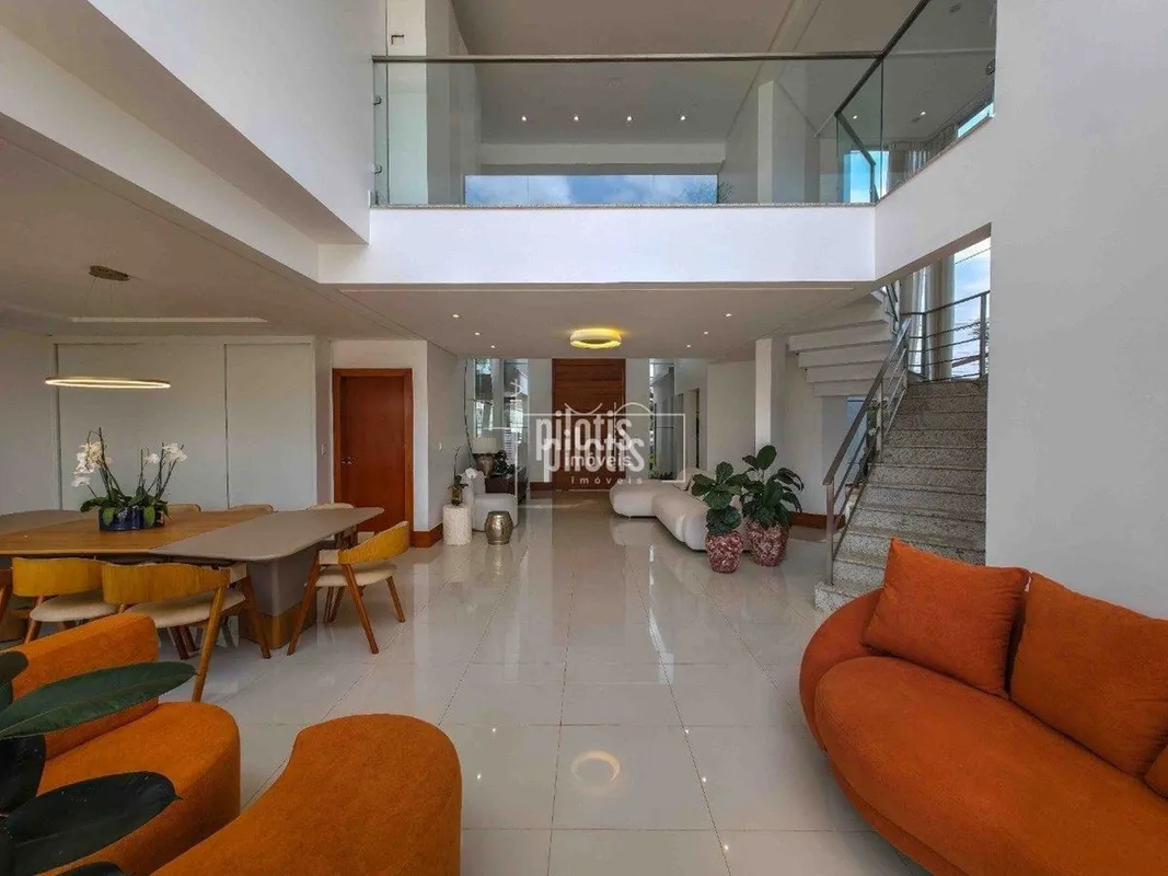 Conforto, sofisticação e qualidade de vida em um só lugar!Casa espetacular em um...
