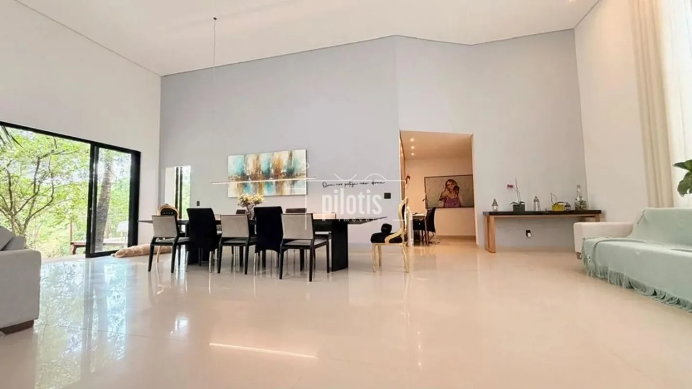 Casa Térrea de Alto Padrão no Condomínio Belvedere GreenTerreno de 1.800 m² | 4 ...