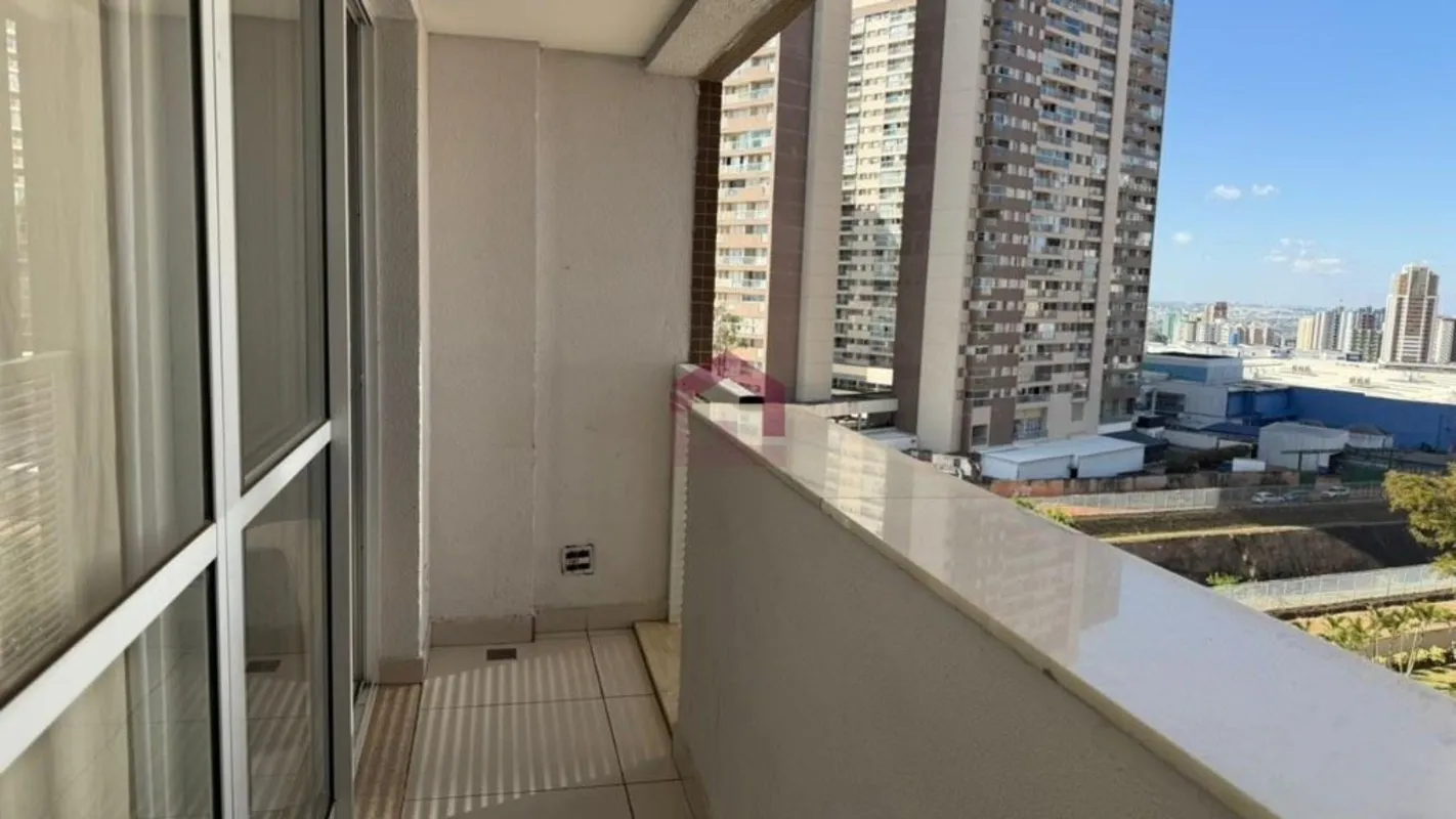 Fernandes & Coelho Imóveis apresenta apartamento no Blend Apartments, em Águas C...