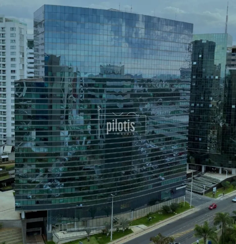  O Edifício SHN é um dos mais emblemáticos edifícios de Brasília, conhecido por ...
