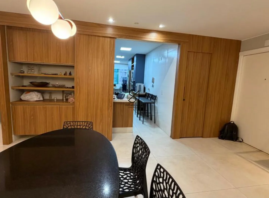Stephanie Araujo disponibiliza para venda: SQNW 110 - Noroeste.Apartamento alto ...