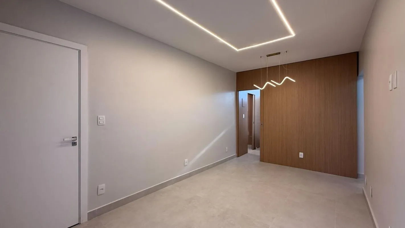 APARTAMENTO JK REFORMADO E PRONTO PARA MORAR COM EXCELENTE LOCALIZAÇÃOSe você bu...