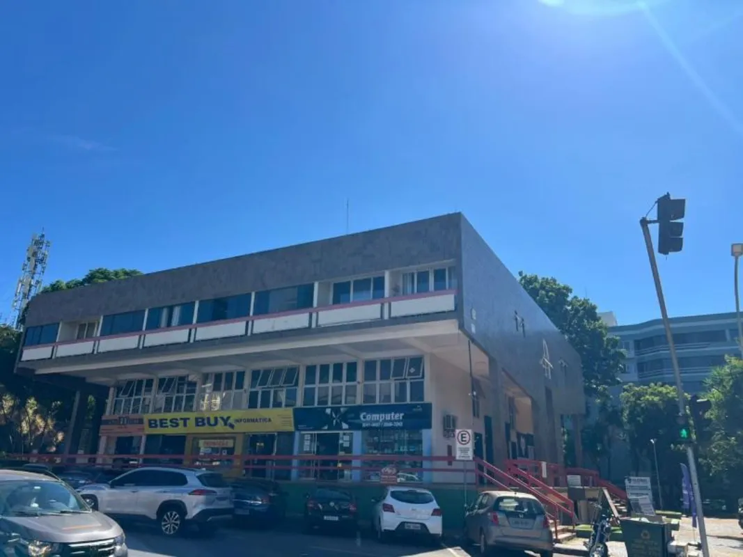 J.RIBEIRO ALUGAKitnet com vista livre na CLN 208 Norte, Bloco B Asa NorteExcelen...