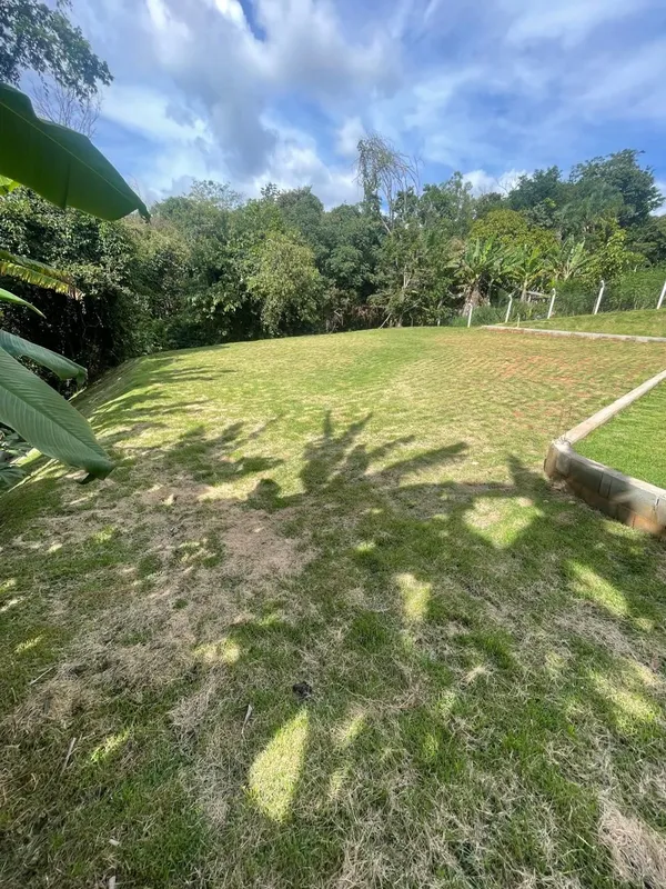 ?? chácara 1.900 m2, fora área de preservação, localizada em Goiânia ?? poço art...
